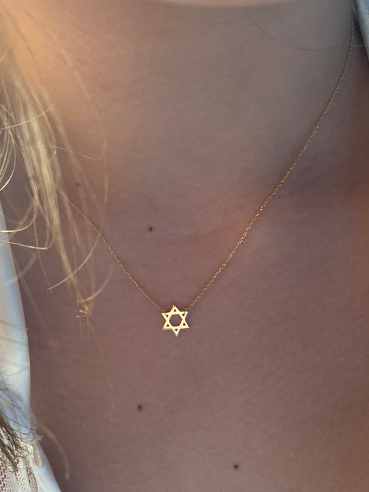 Star of David necklace in 14 k solid gold