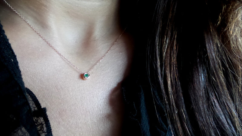 14k Gold Sliding Emerald Necklace
