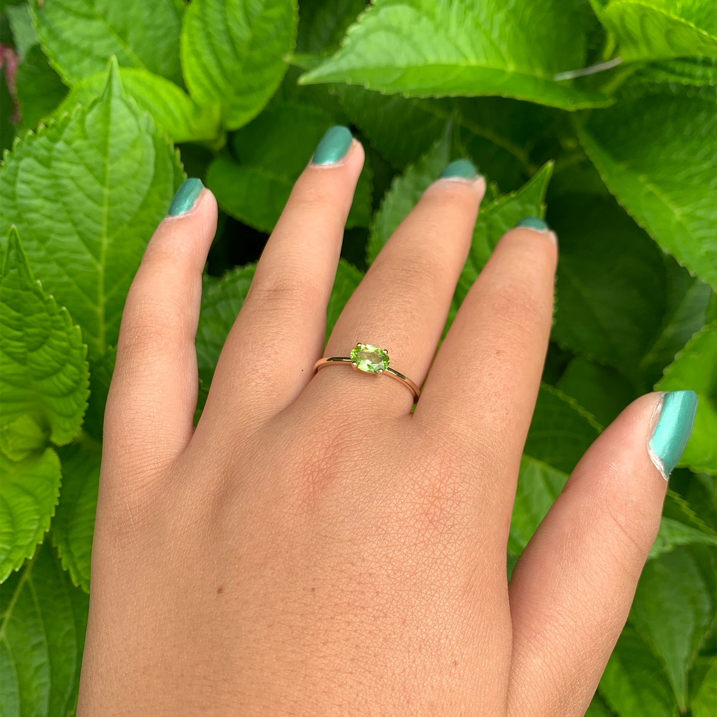 14K Gold Oval Peridot Ring