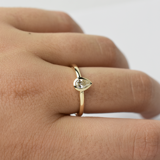 14K Gold Pear Shaped Diamond Ring