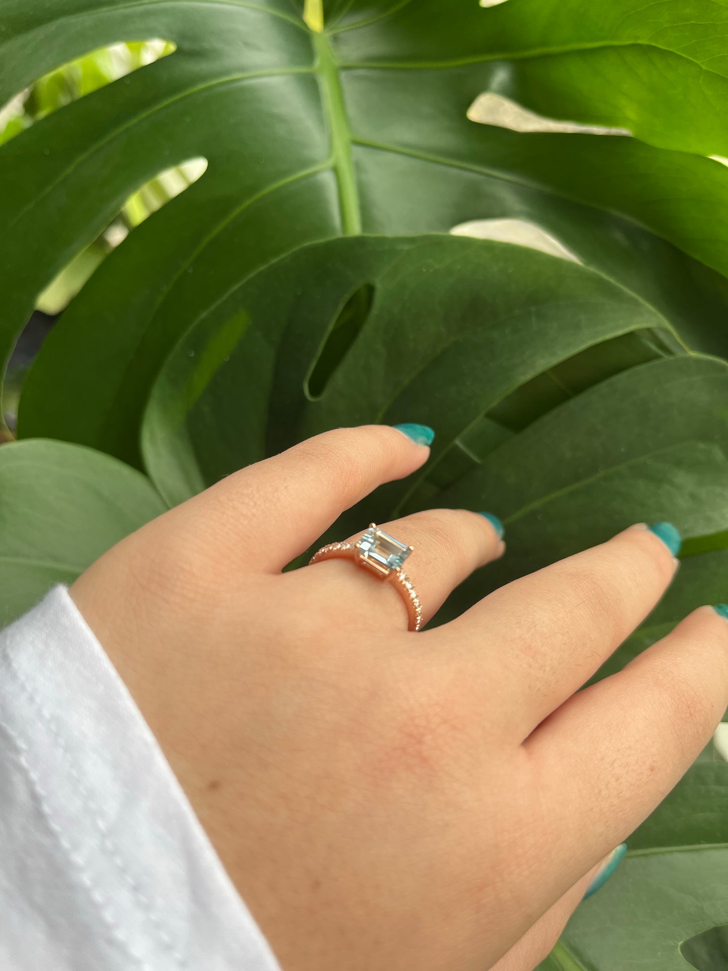 14K Gold Emerald Cut Aquamarine Ring