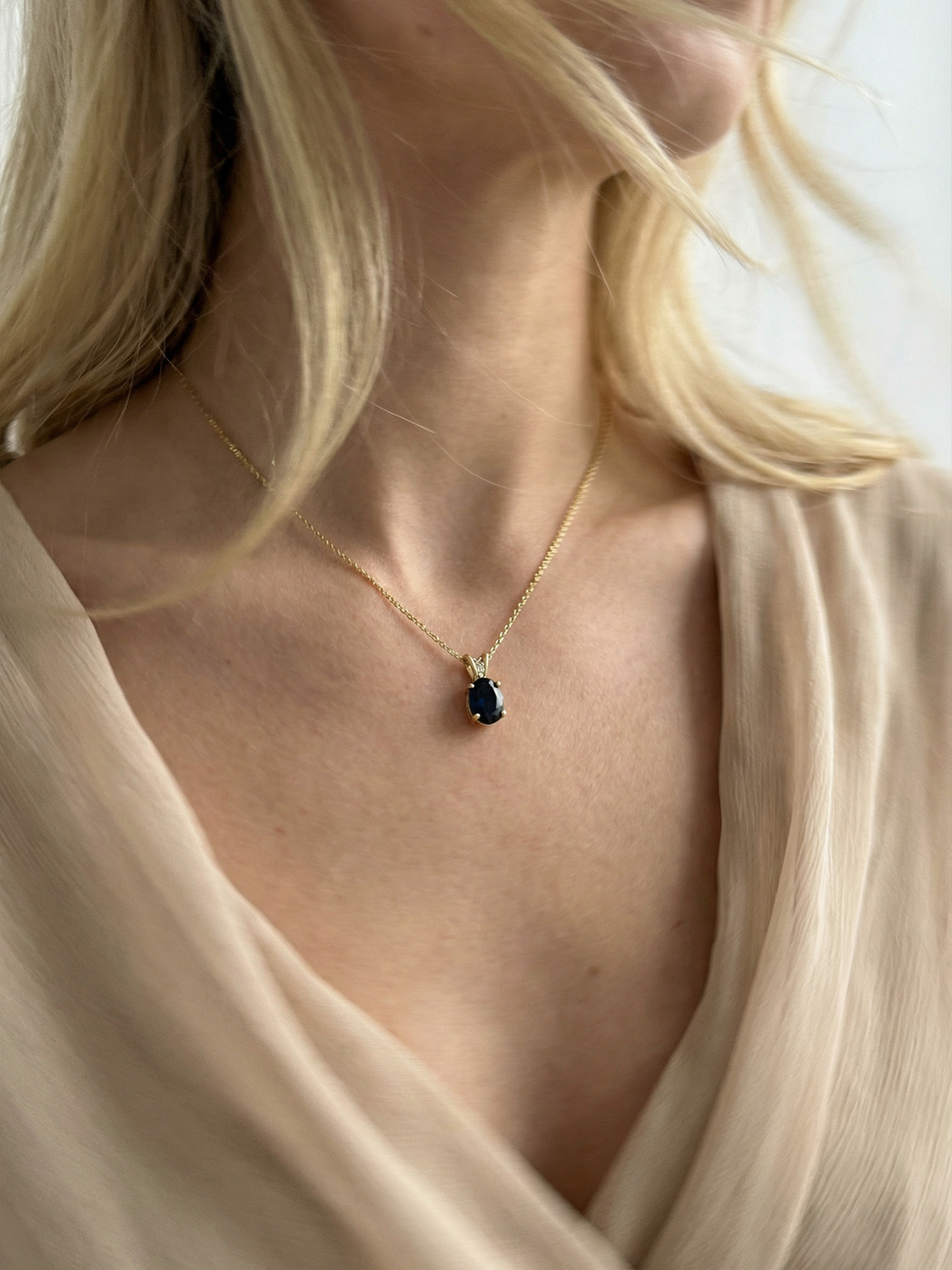 The Jewelry Trends We're Loving Right Now (And the Classics We'll Never Put Down)