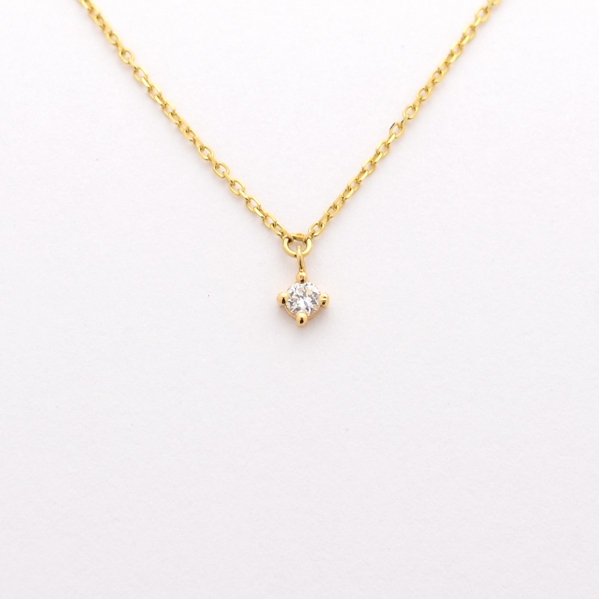 14k 0.06ct Diamond Prong Necklace