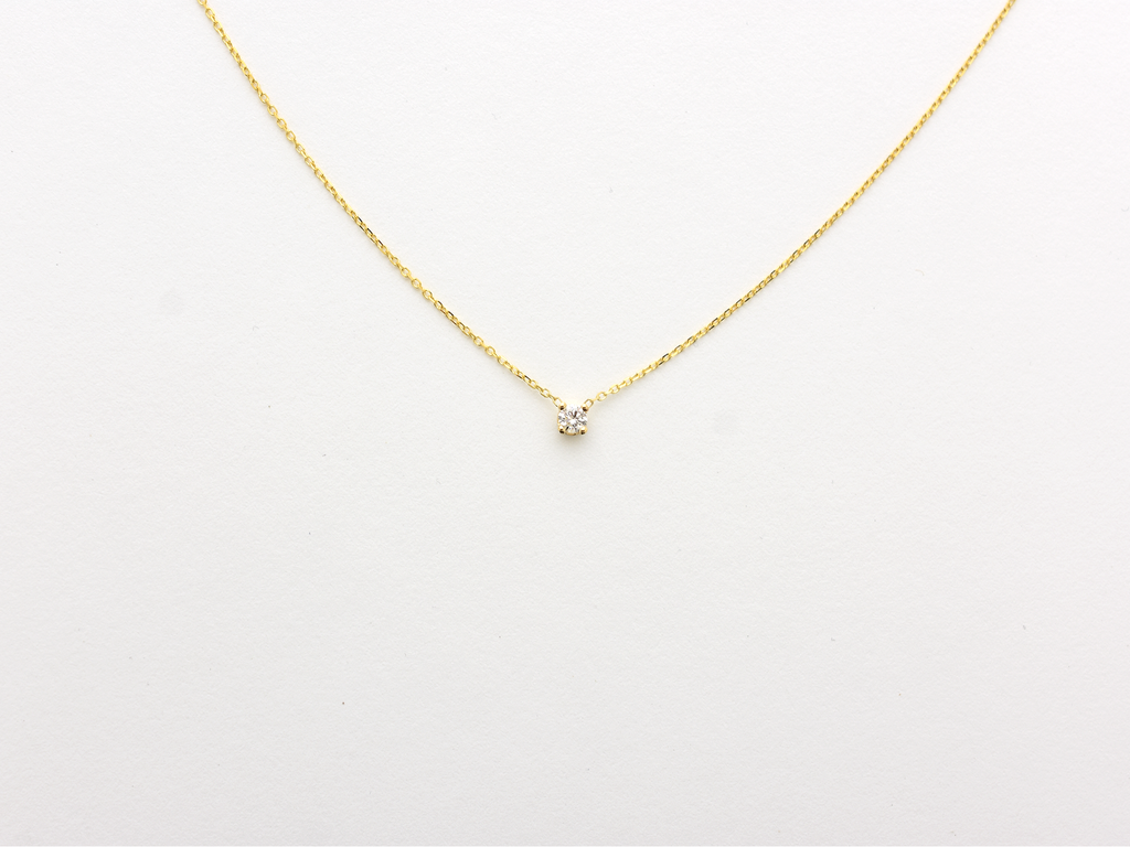 Diamond solitaire dainty necklace 0.10 ct