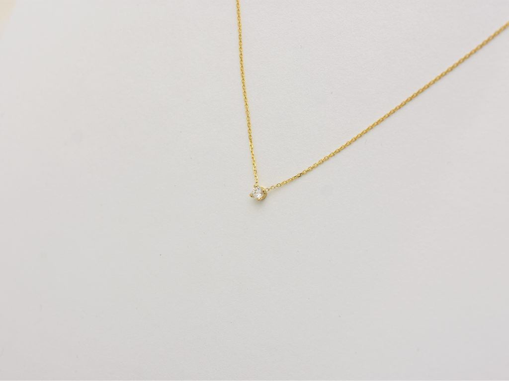 Diamond solitaire dainty necklace 0.10 ct