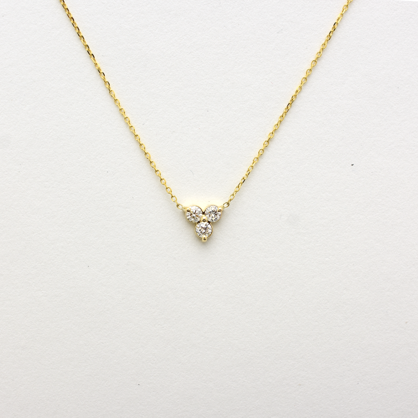 14K Gold Diamond 3 Stone Cluster Necklace | 0.21 Carat | Elegant Jewelry