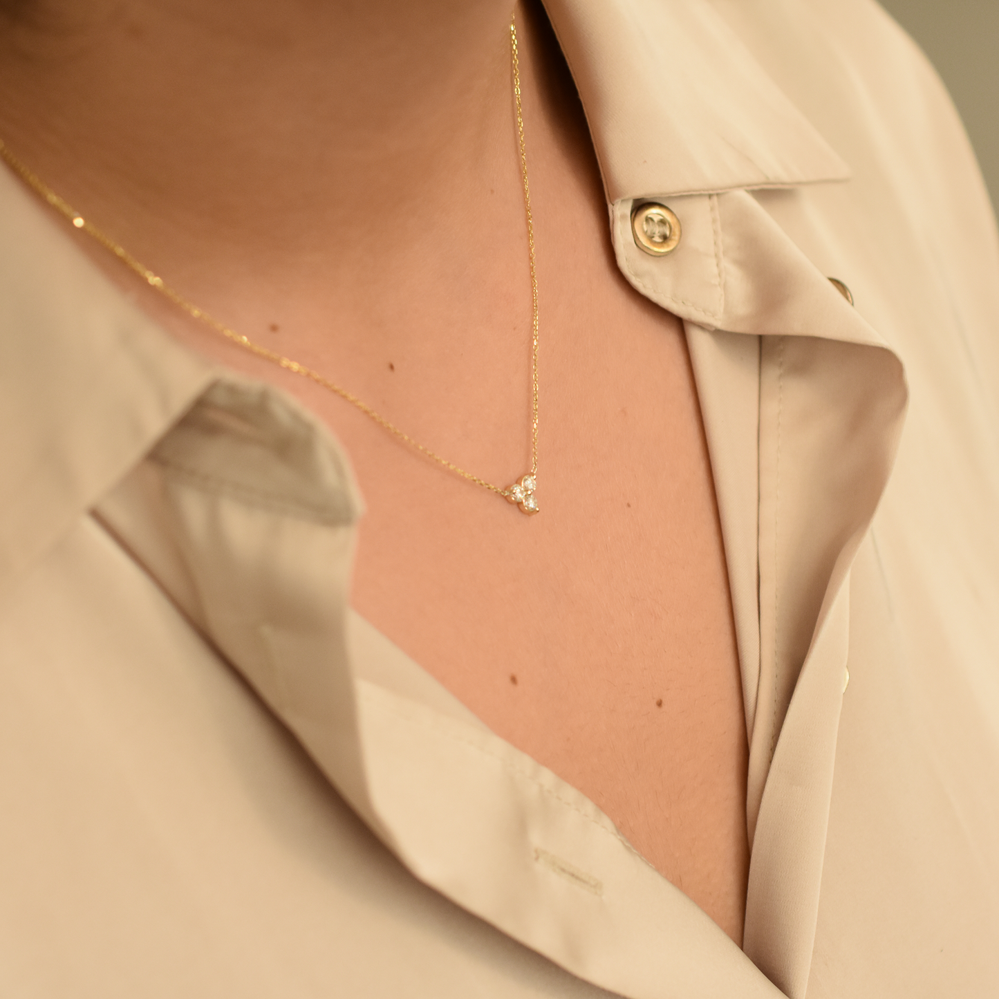 14K Gold Diamond 3 Stone Cluster Necklace | 0.21 Carat | Elegant Jewelry