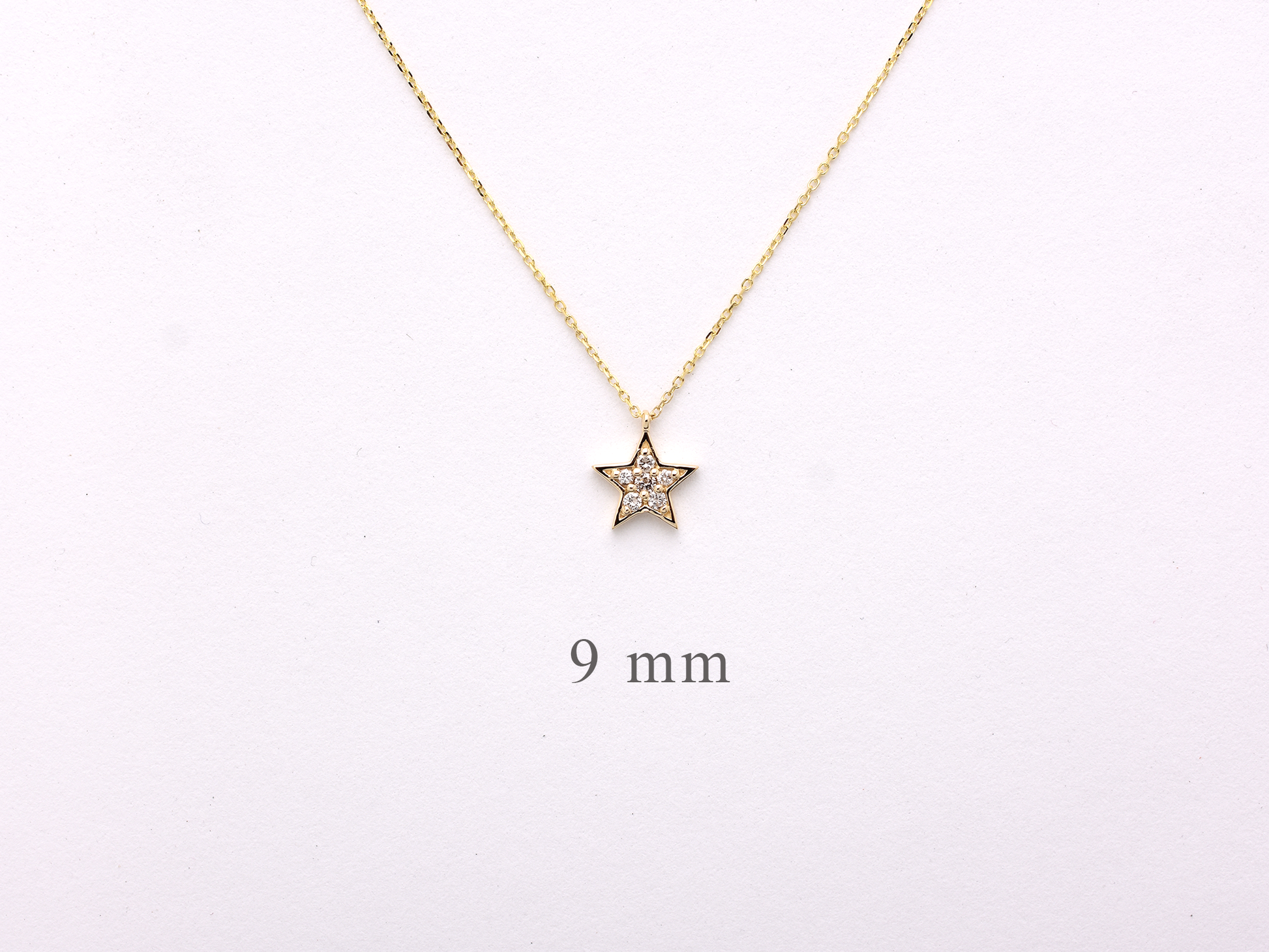 Ladies diamond star pendant