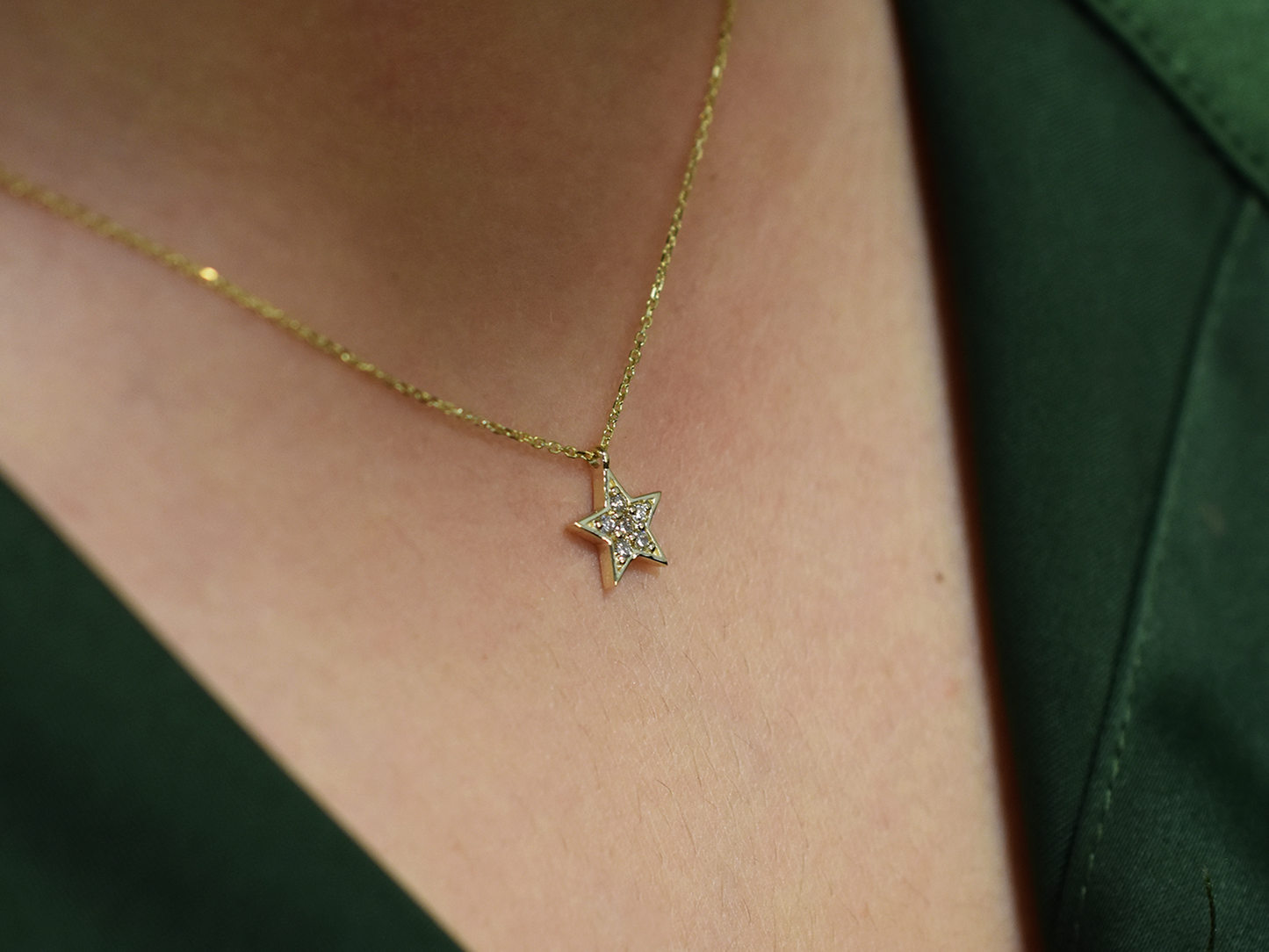 Dainty celestial jewelry gift - gold and diamond star necklace.