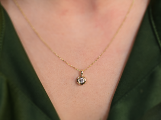 Bezel set diamond necklace 0.25 carat natural diamond