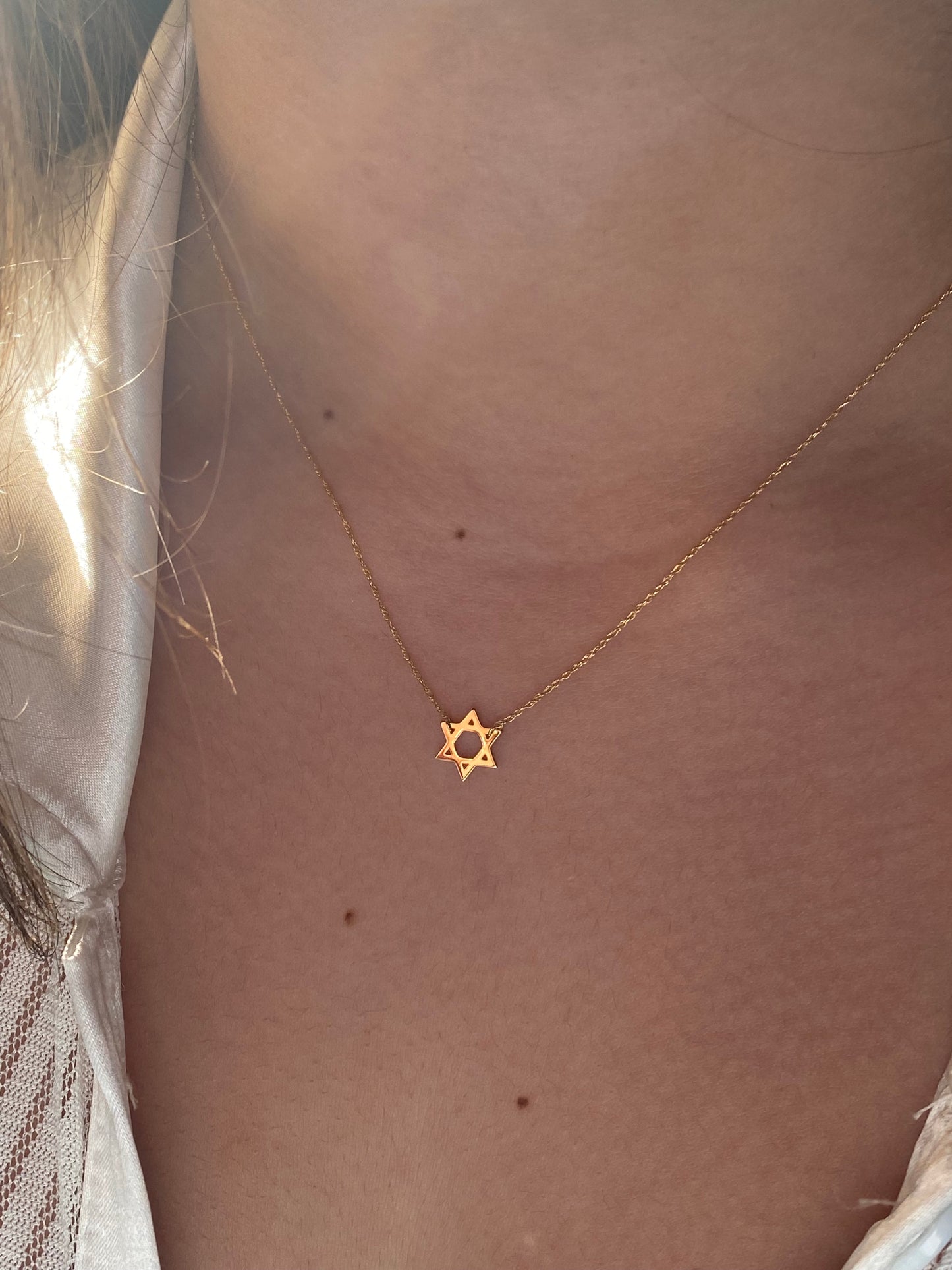 Star of David necklace in 14 k solid gold 
