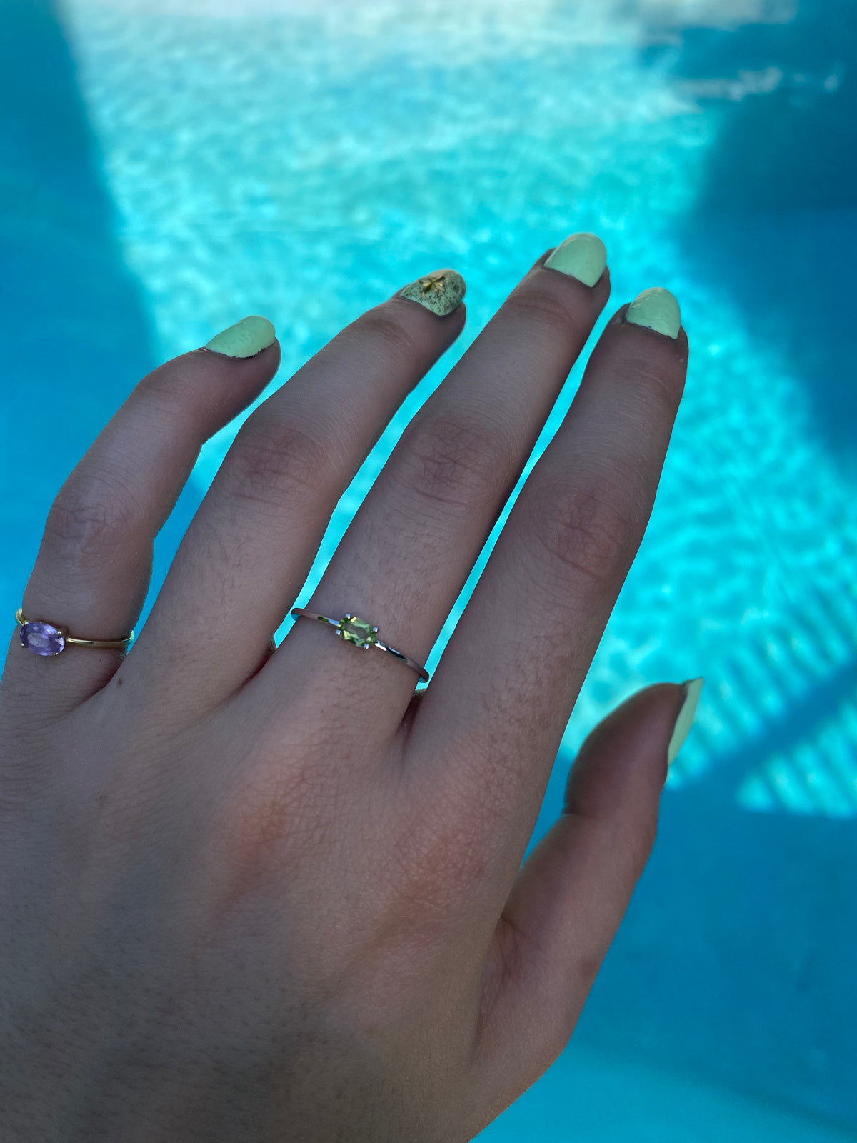 14K Gold Oval Peridot Ring