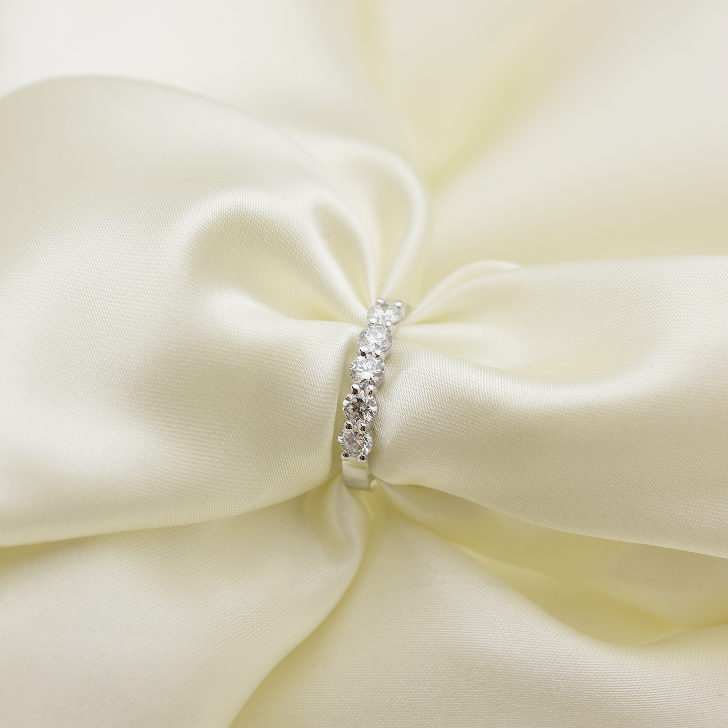 14k Diamond Wedding Band 0.75ct Total Weight