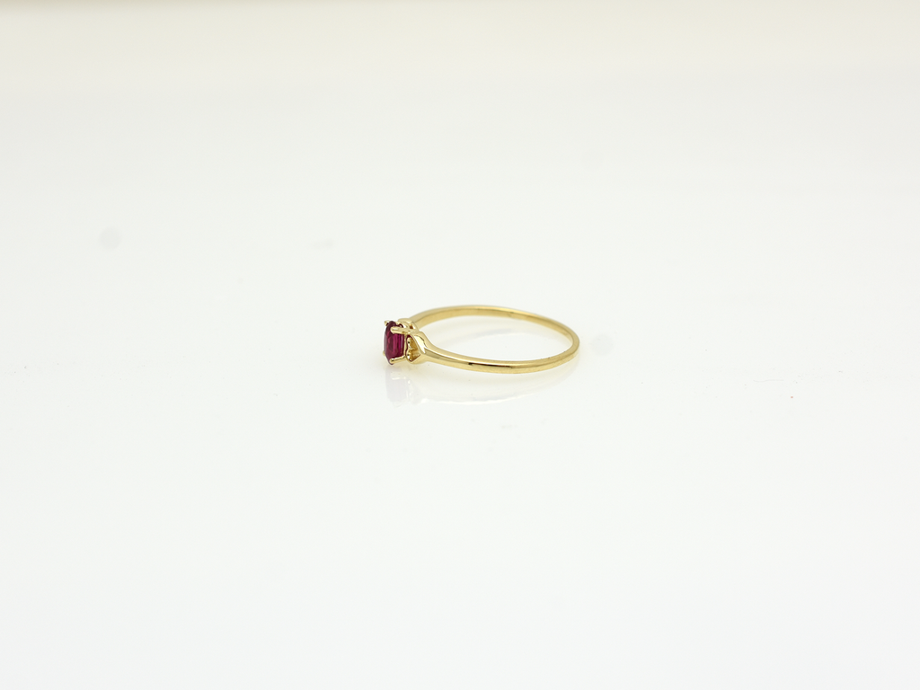 14K Gold Ruby Ring with heart accent