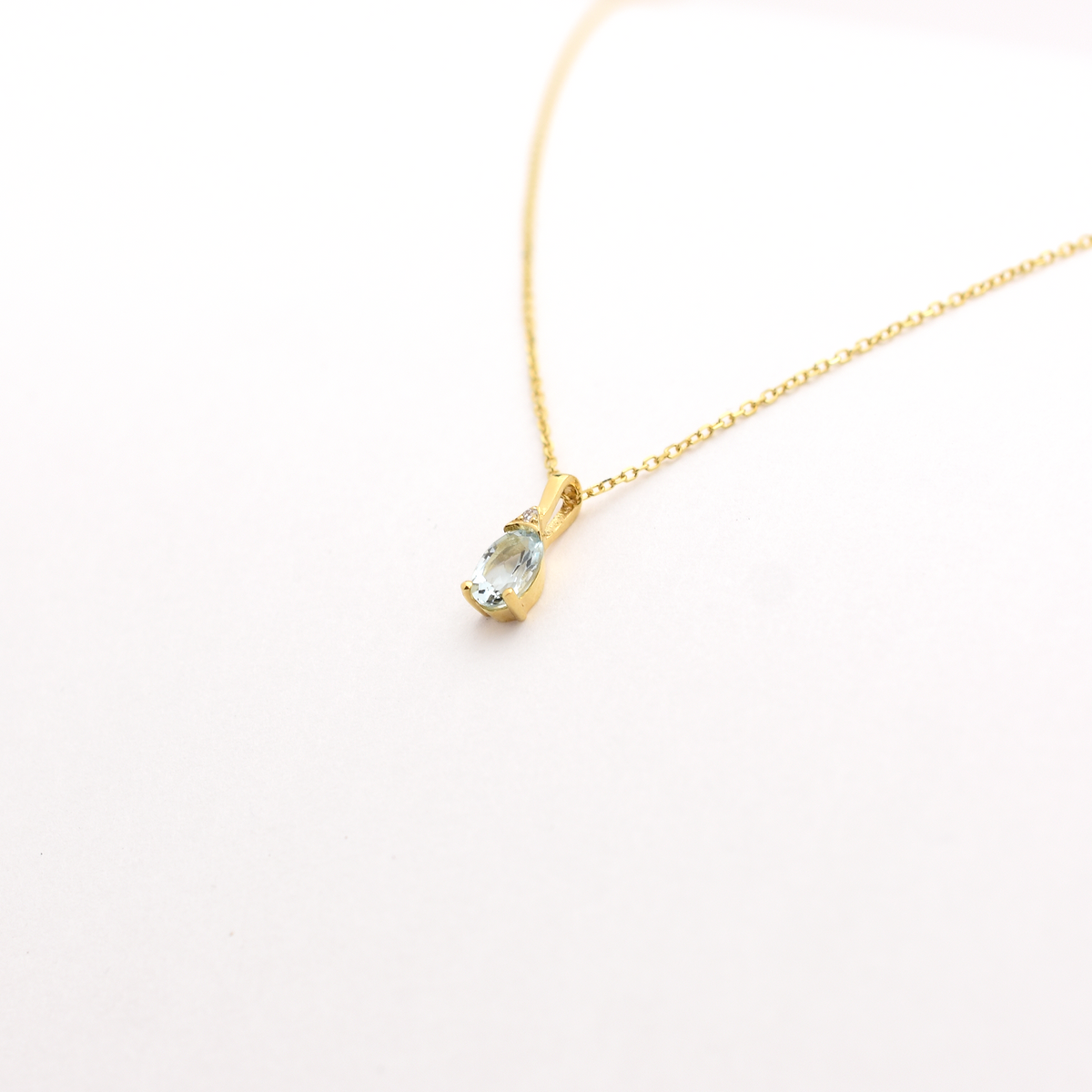 14k Aquamarine and Diamond Necklace