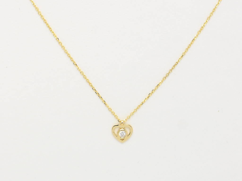 Diamond Heart necklace - minimalist heart pendant