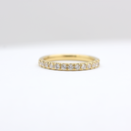 Diamond wedding band for women