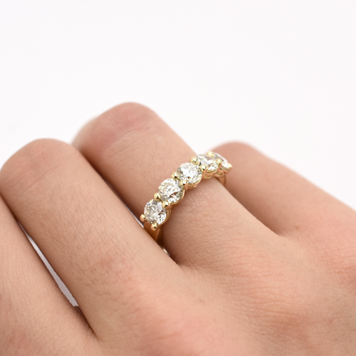 14k 5 Diamond Wedding Band