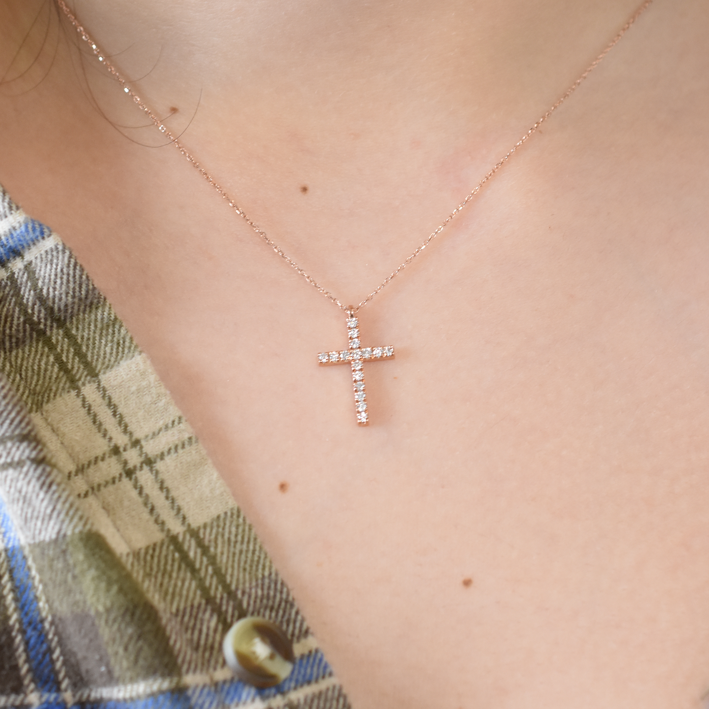 14k 0.35ct Diamond Cross Necklace