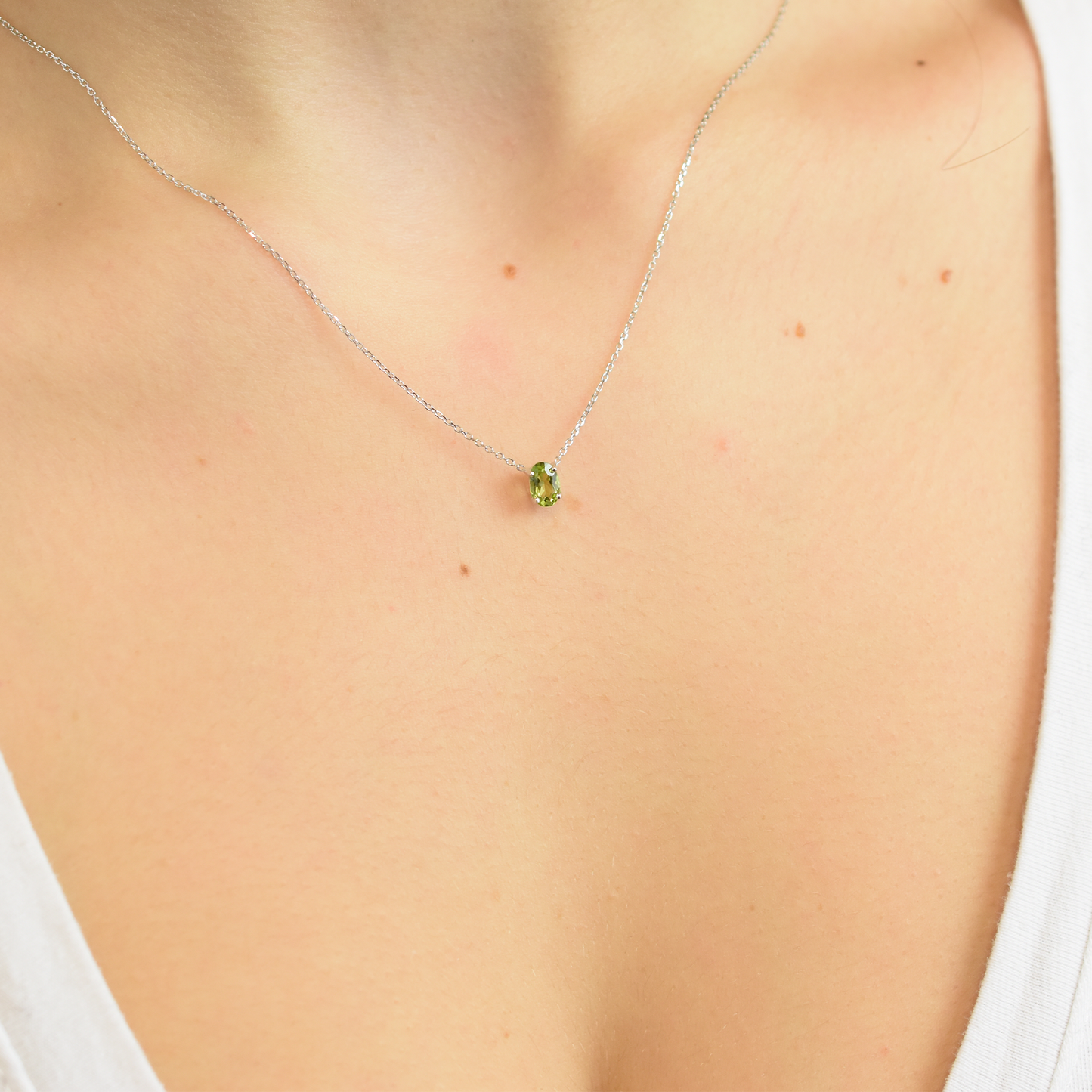 Oval Peridot solitaire necklace