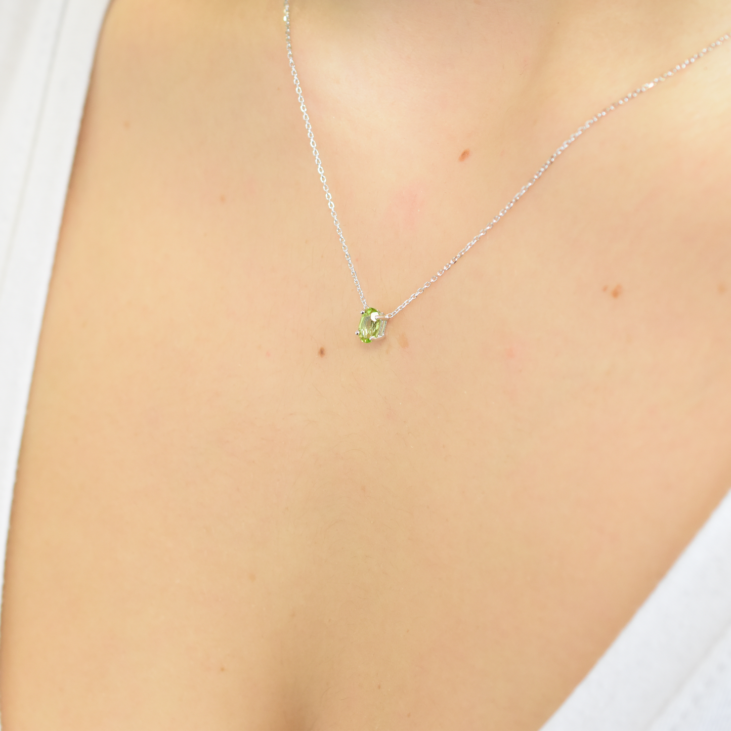 Oval Peridot solitaire necklace