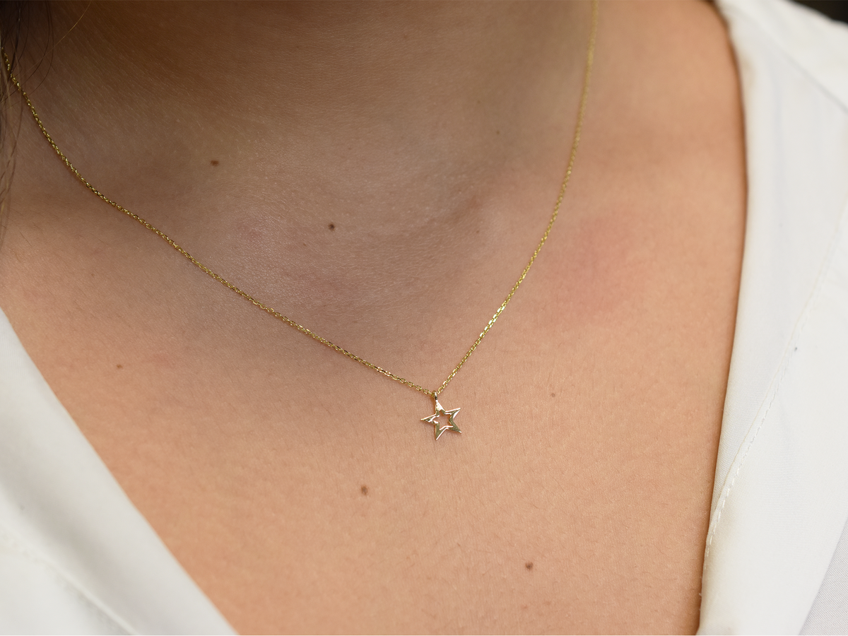 14k gold star necklace