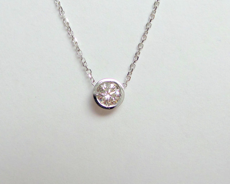 14k White Gold Diamond Solitaire Necklace