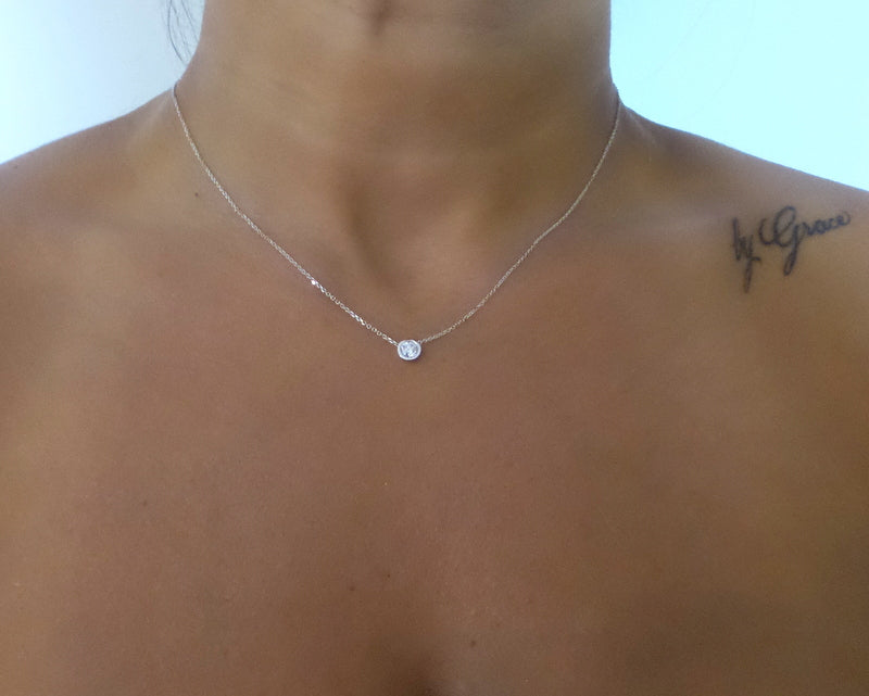 14k White Gold Diamond Solitaire Necklace