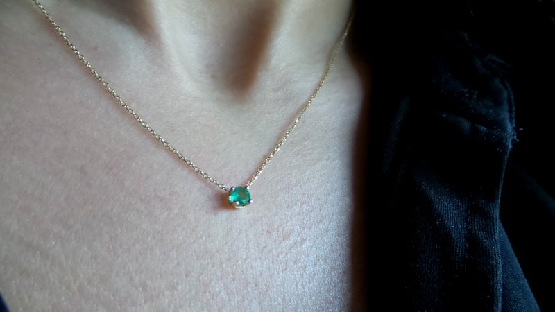 14k Gold Emerald Prong Necklace
