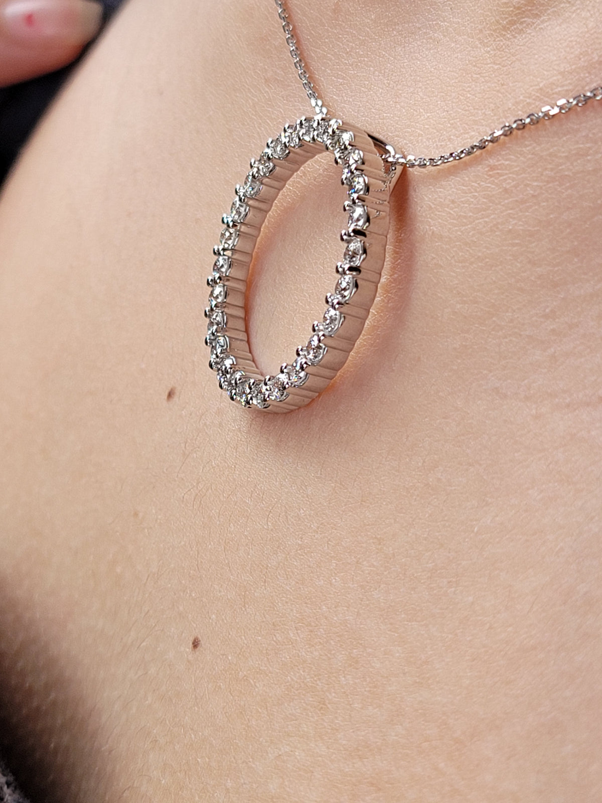 14k Gold Diamond Circle Necklace
