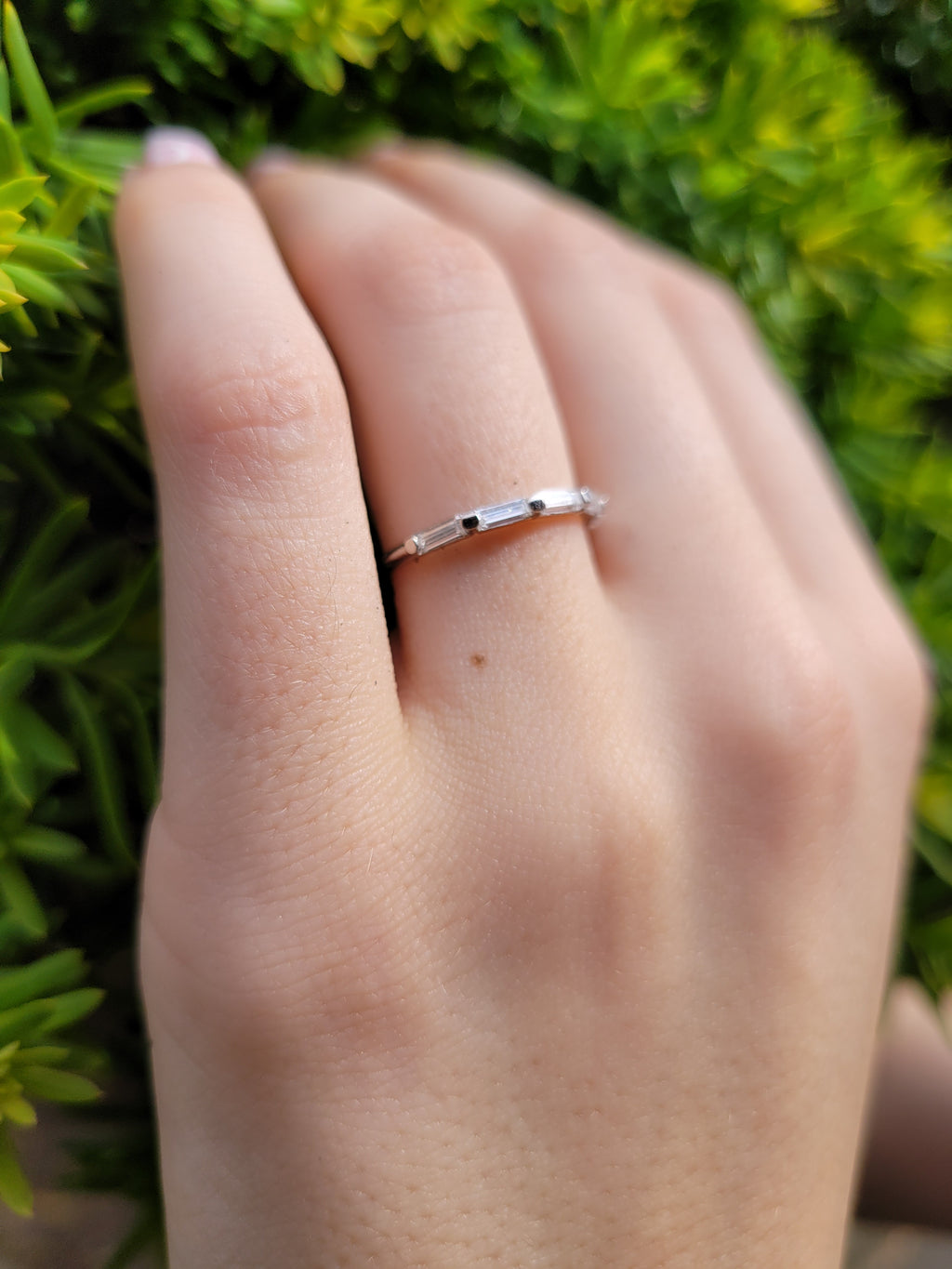 14K Baguette Wedding Band