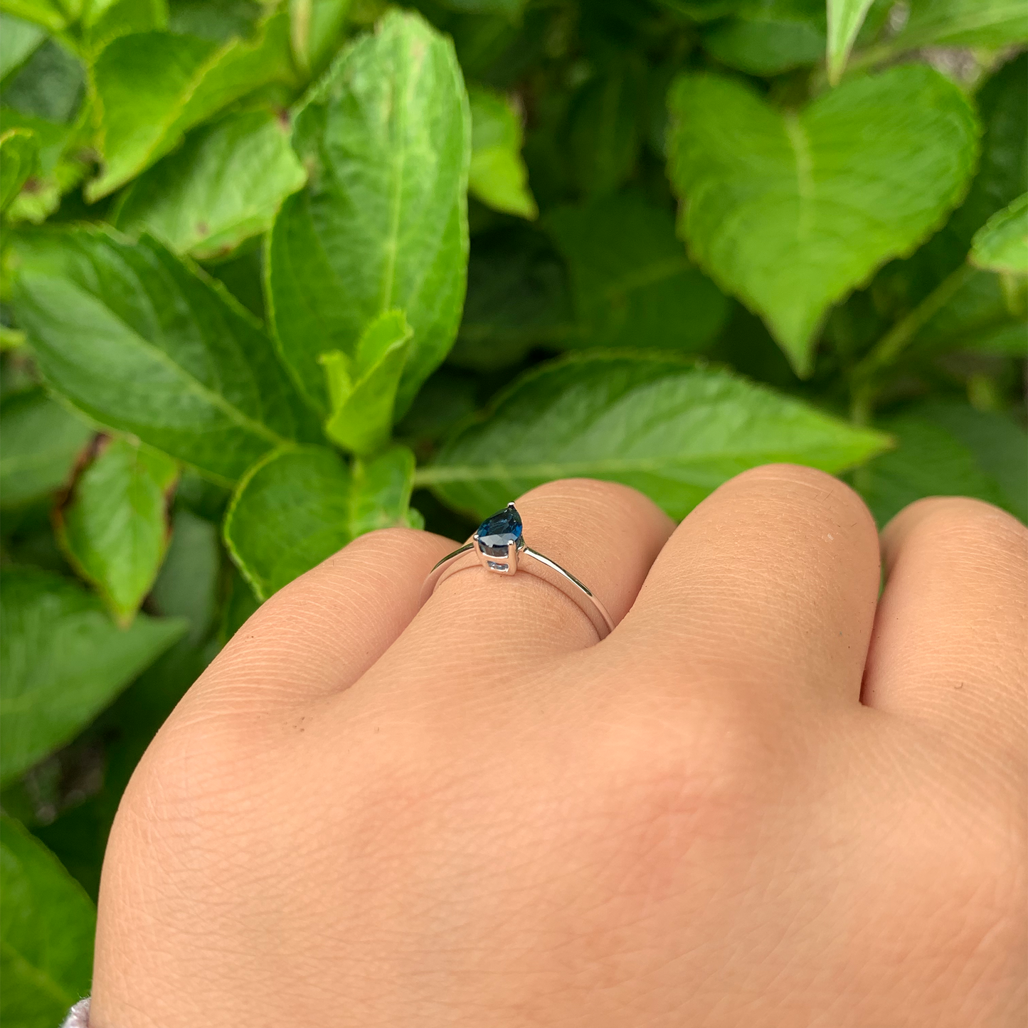 14K Gold Pear Shaped Sapphire Ring