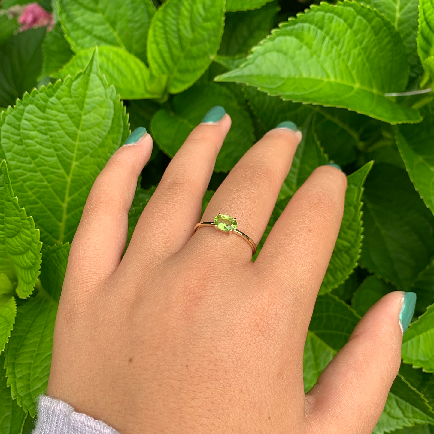 14K Gold Oval Peridot Ring
