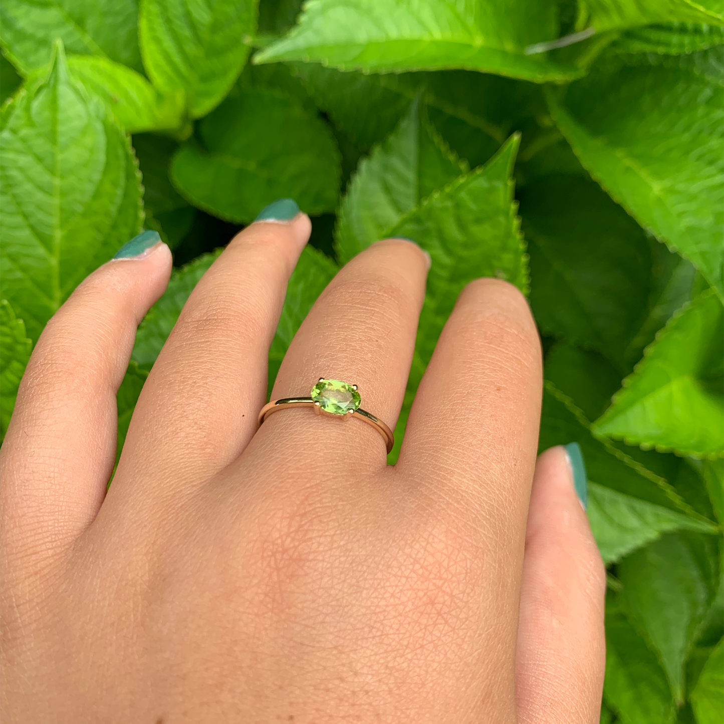 14K Gold Oval Peridot Ring