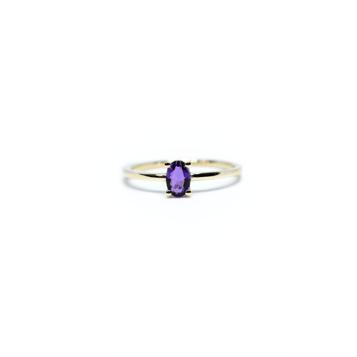14K Gold Oval Amethyst Ring