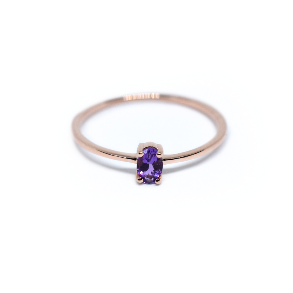 14K Gold Oval Amethyst Ring