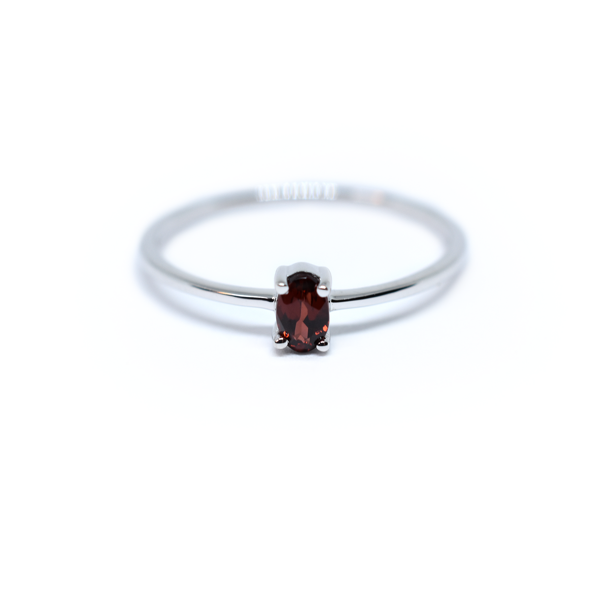 14K Gold Oval Garnet Ring