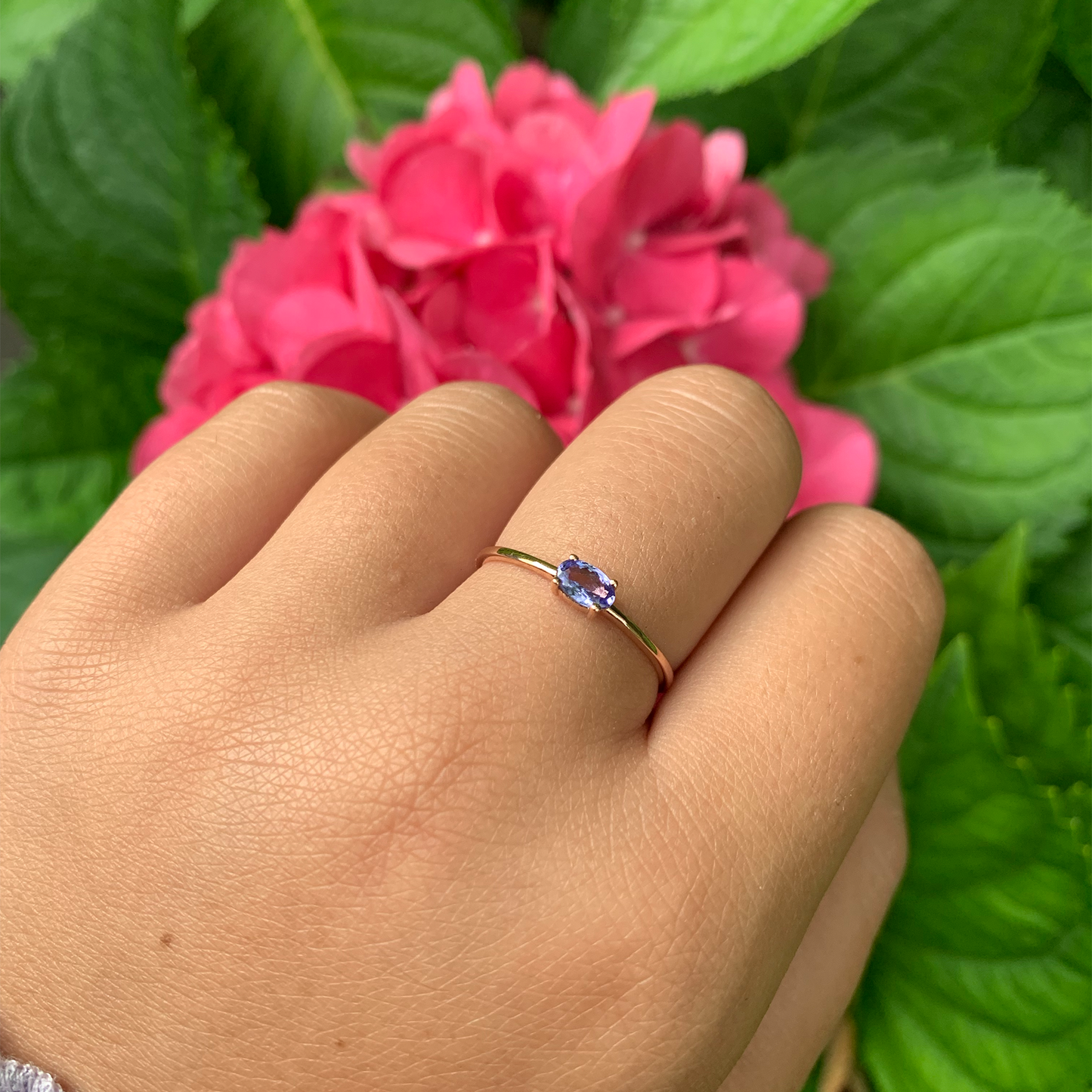 14K Gold Oval Tanzanite Ring