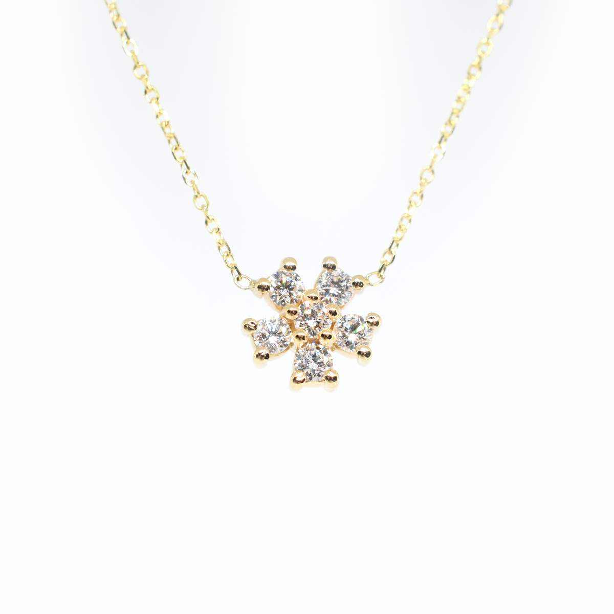14k Gold Diamond Flower Necklace