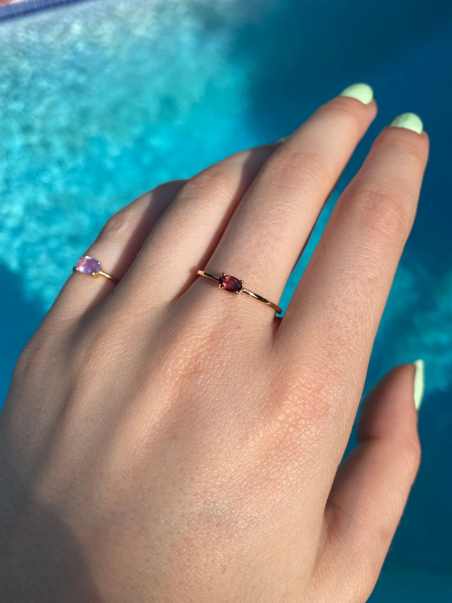 14K Gold Oval Garnet Ring