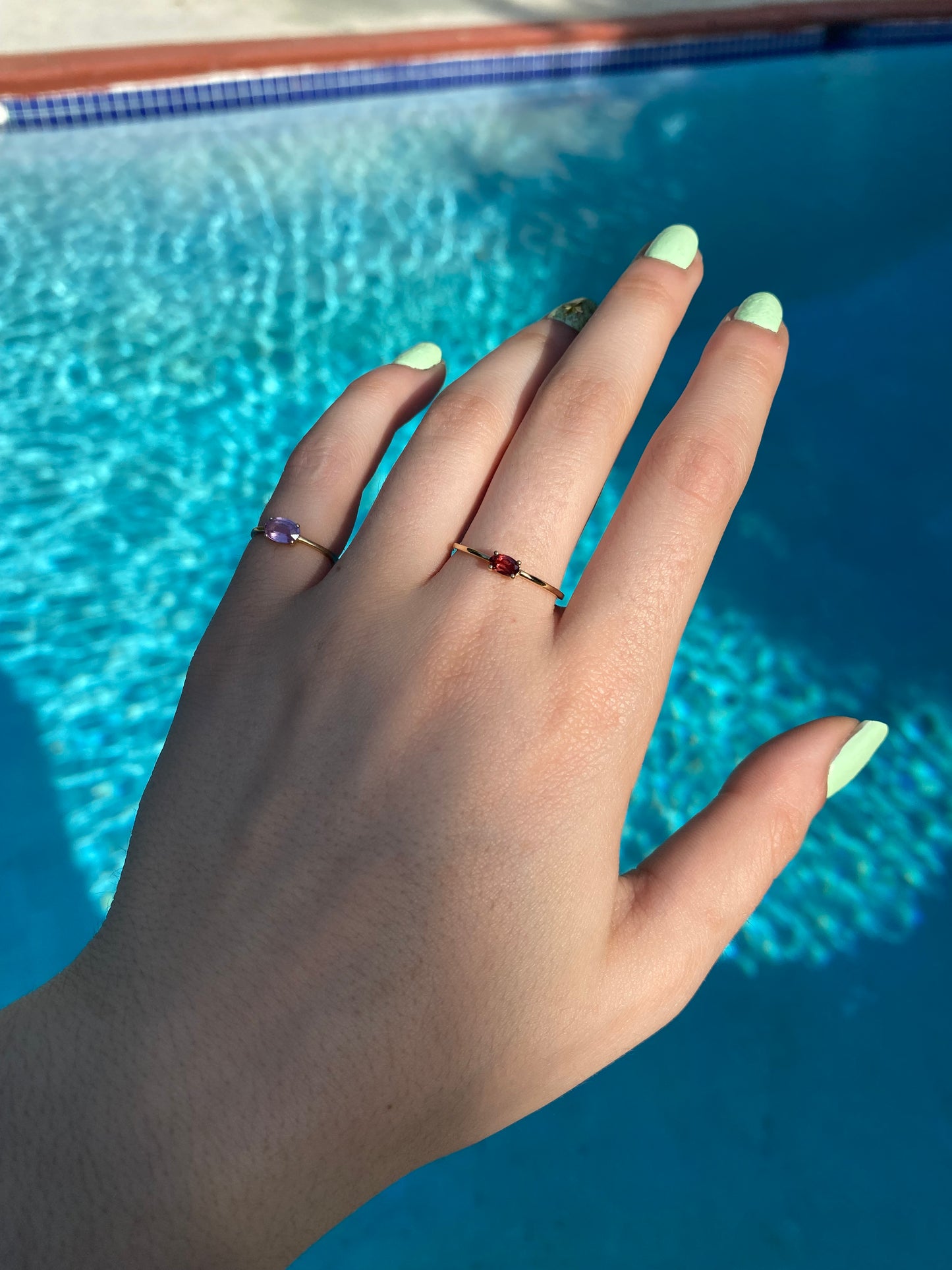 14K Gold Oval Garnet Ring