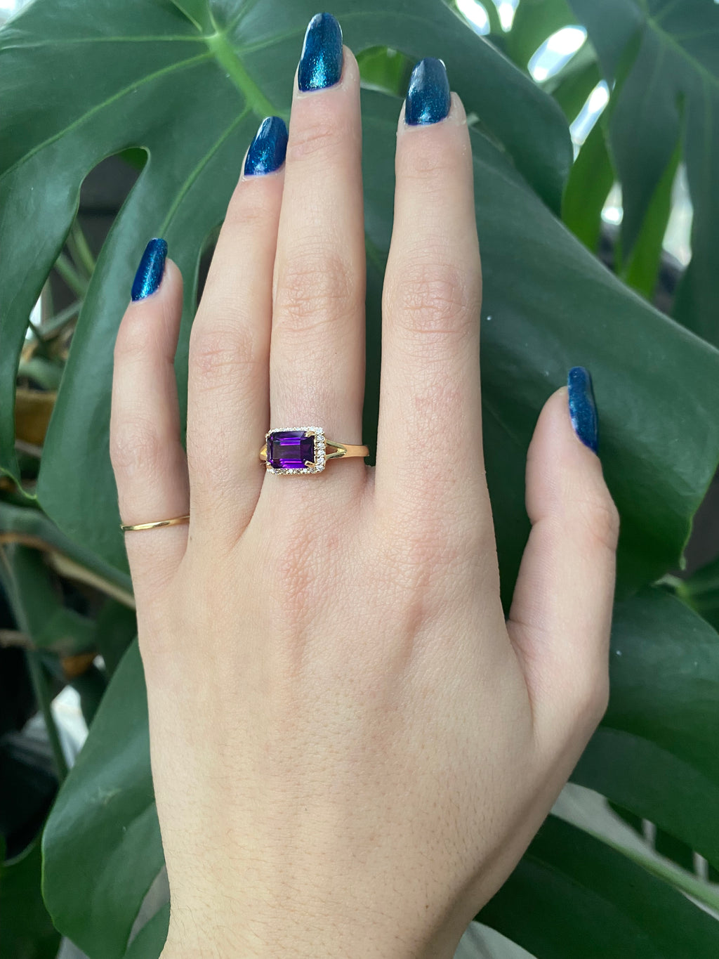 14k Emerald Cut Amethyst Diamond Ring