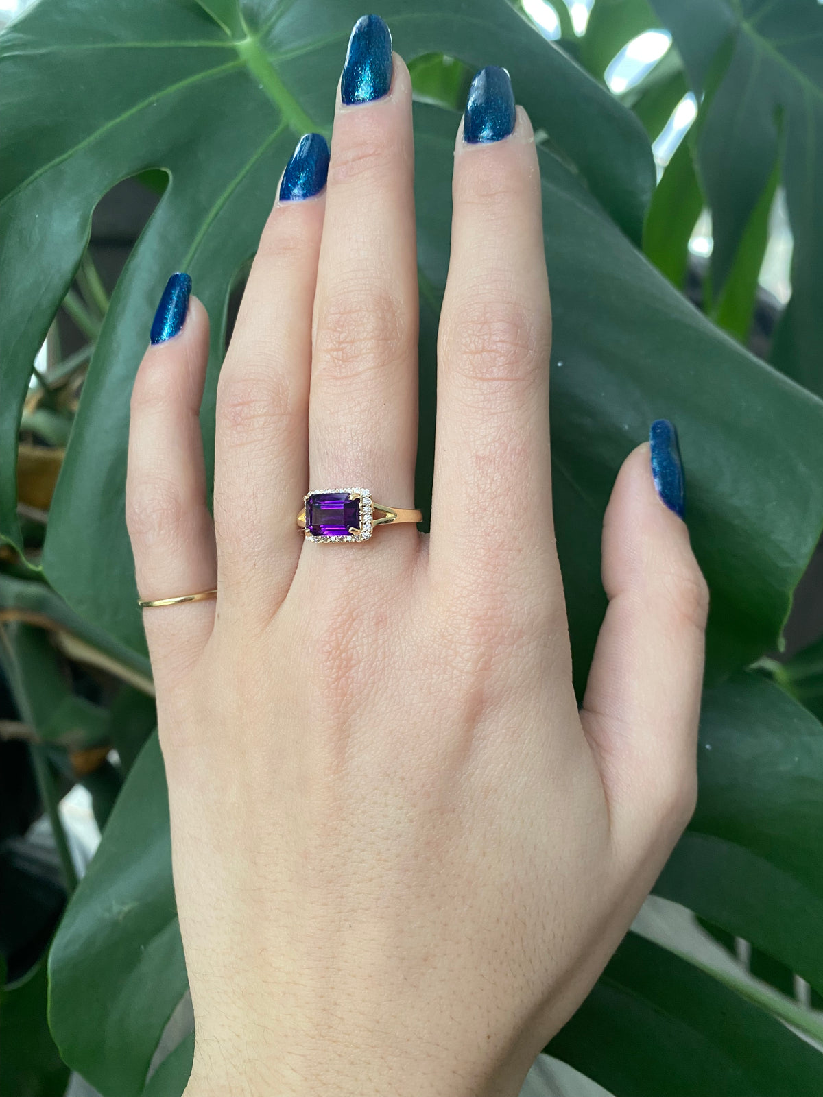 14k Emerald Cut Amethyst Diamond Ring