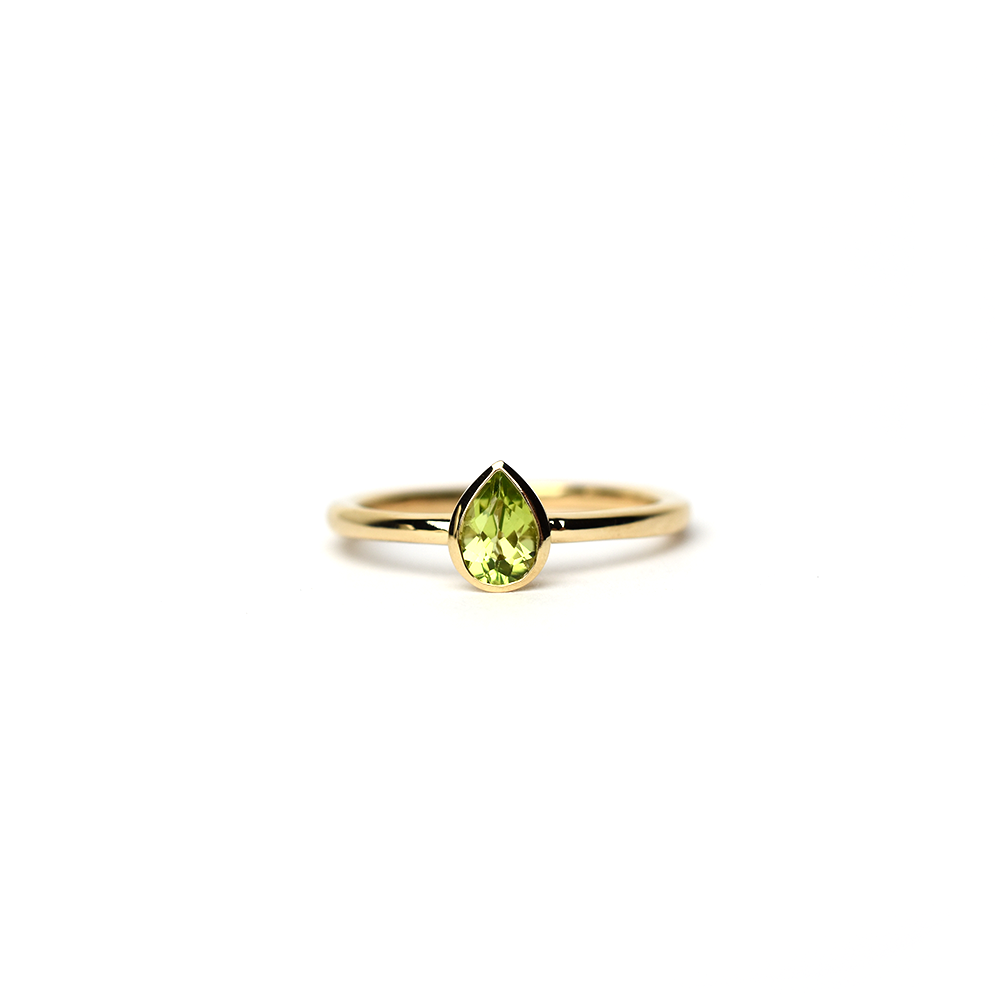 14K Gold Pear Shaped Peridot Ring