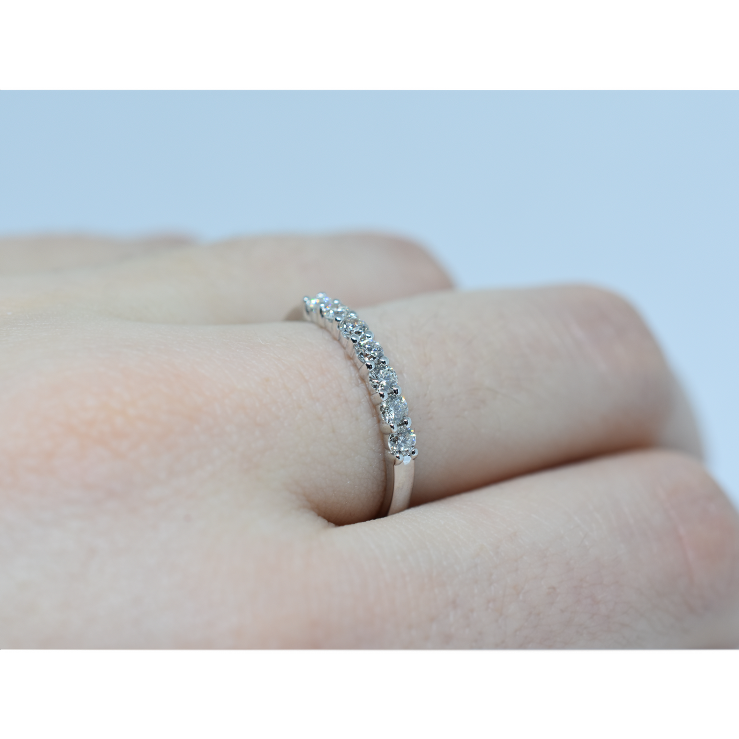 14K White Gold 7 Diamond Wedding Band