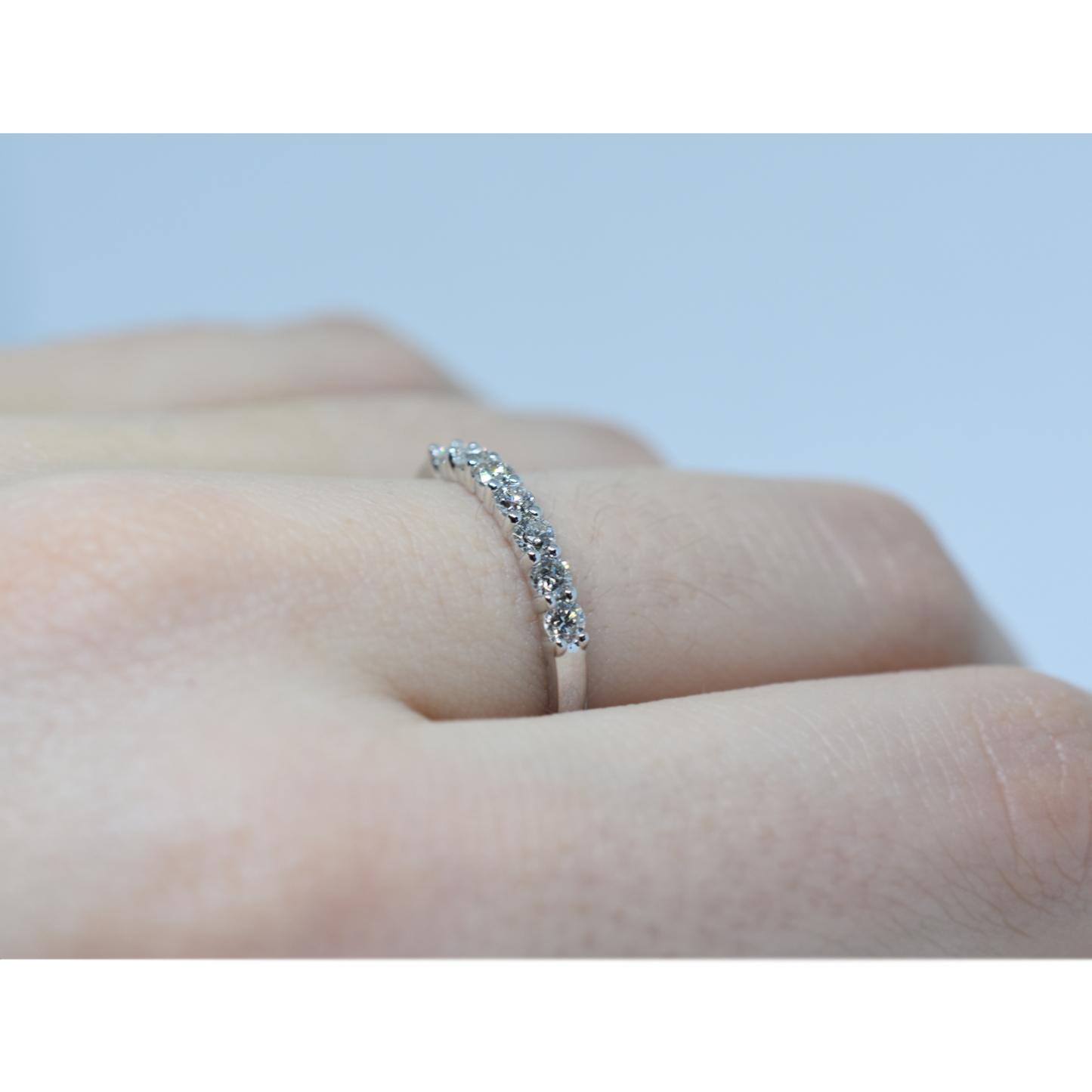 14K White Gold 7 Diamond Wedding Band