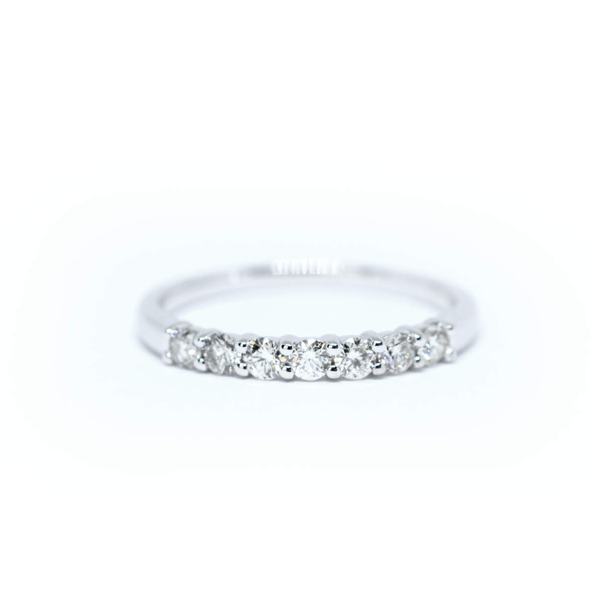 14K White Gold 7 Diamond Wedding Band