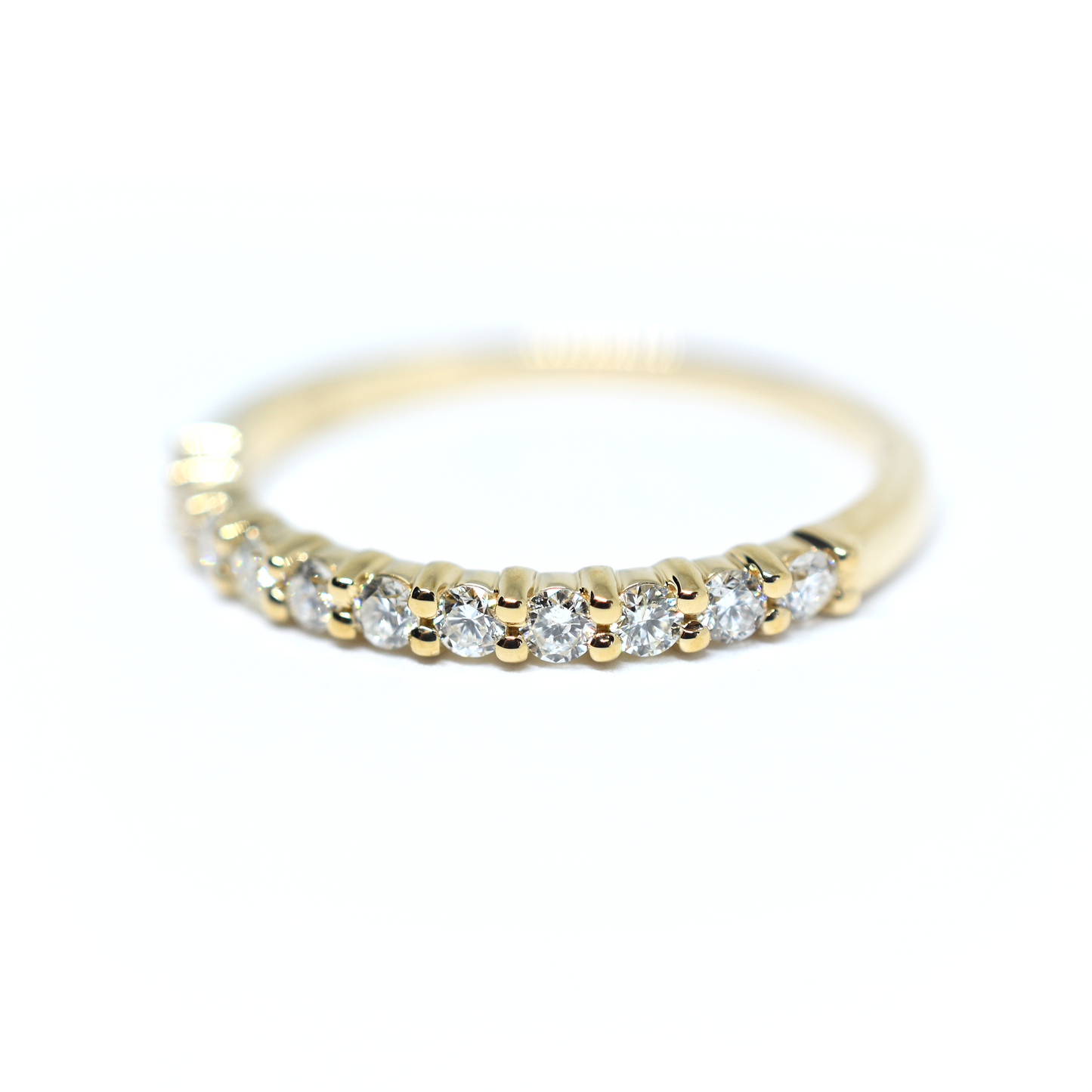 14K Yellow Gold 11 Diamond Wedding Band