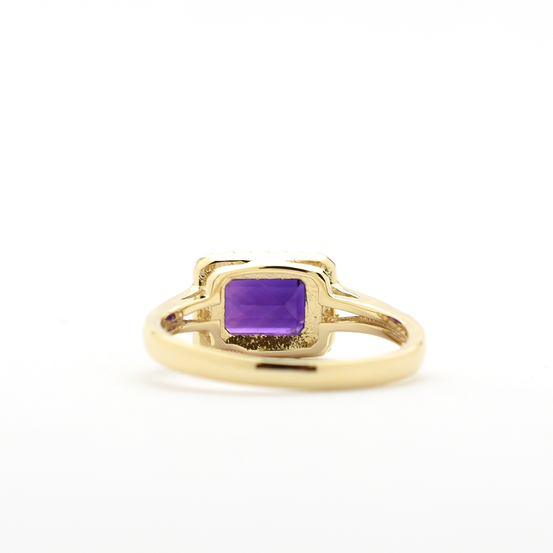 14k Emerald Cut Amethyst Diamond Ring