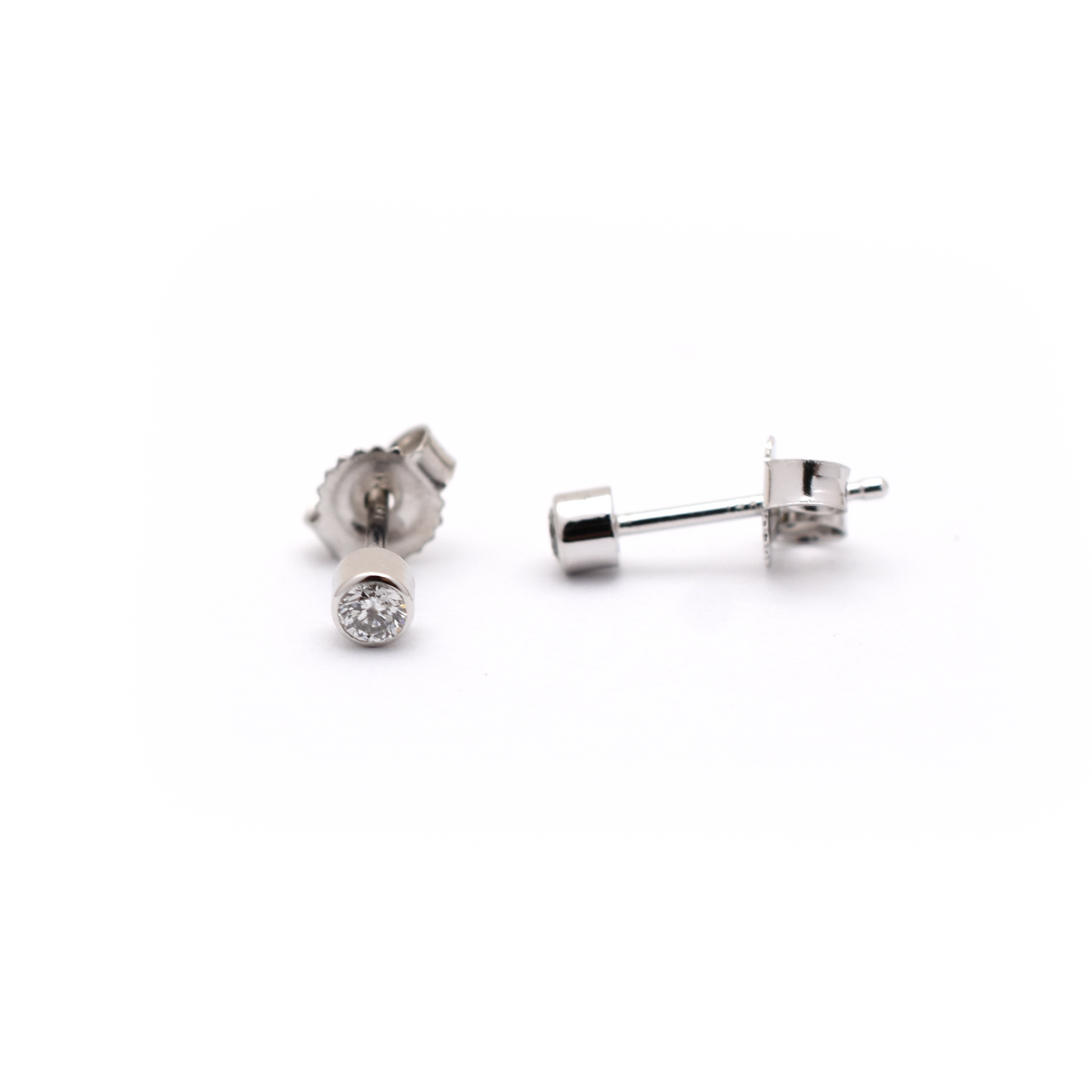 14K Gold 0.10ct Diamond Bezel Stud Earrings